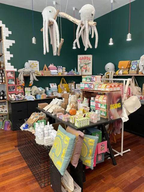 Chez Laurette - Concept Store - Cave à Vin - Fromagerie