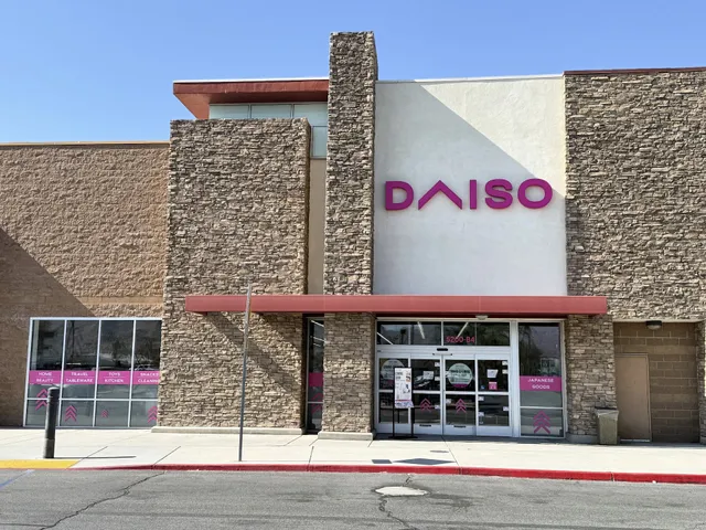 Daiso - Japanese Household Goods