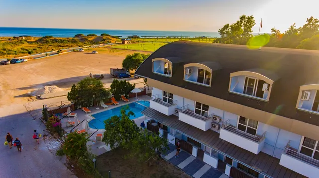 Prenses Sealine Beach Hotel