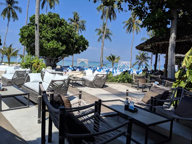 Api Restaurant & Bar at SAii Phi Phi Island Village