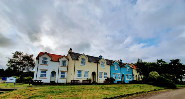 Craobh Marina Cottages