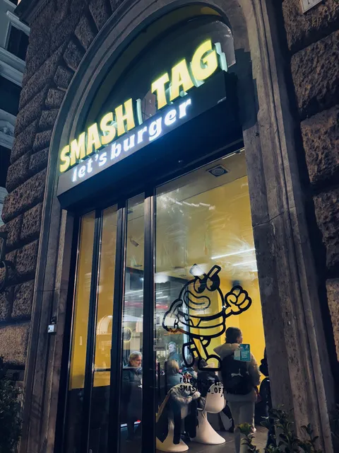 Smash Tag Piazza Bologna