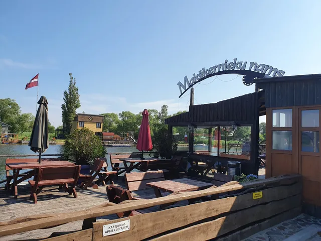 Makšķernieku Namiņš