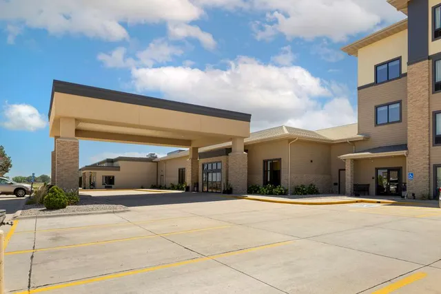 Best Western Plus North Platte Inn & Suites