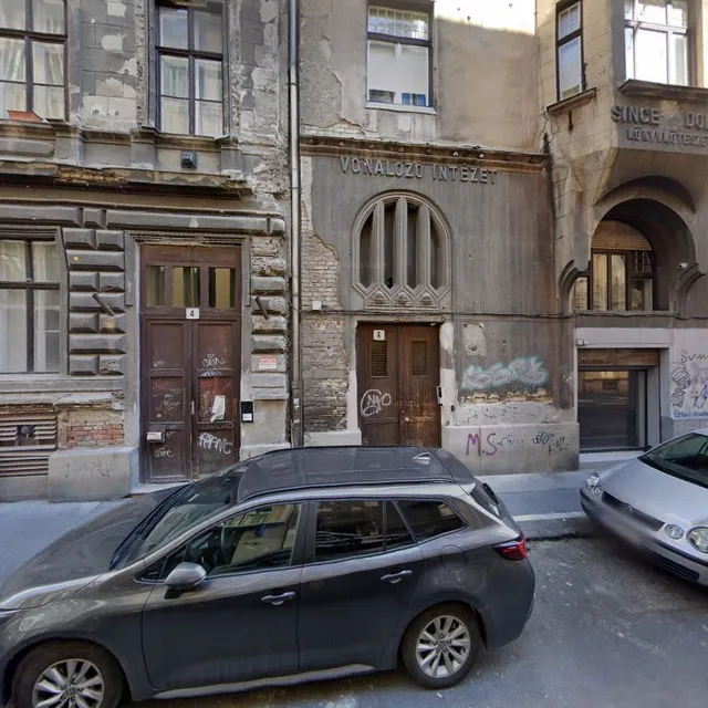 Day and Night Hostel