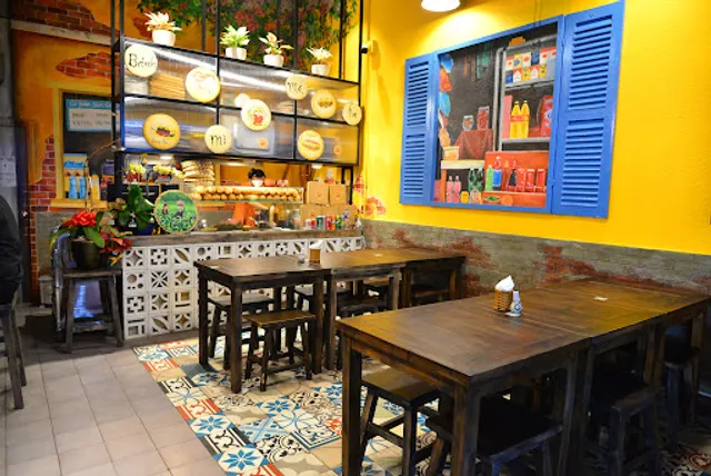 Bánh Mì Mẹ Ỉn - Vietnamese Banh Mi Shop