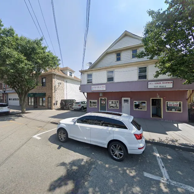 New Life Books & Bibles