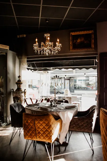 Napoleon Wine & Dine