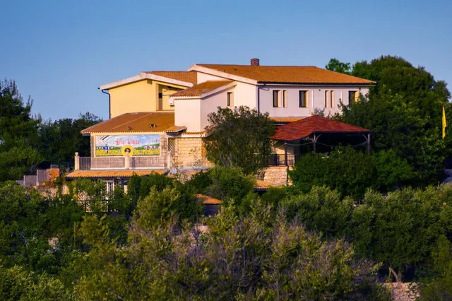 Farm Land and Freedom