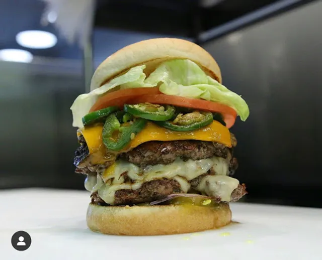 Fresh Burger Yonge Street