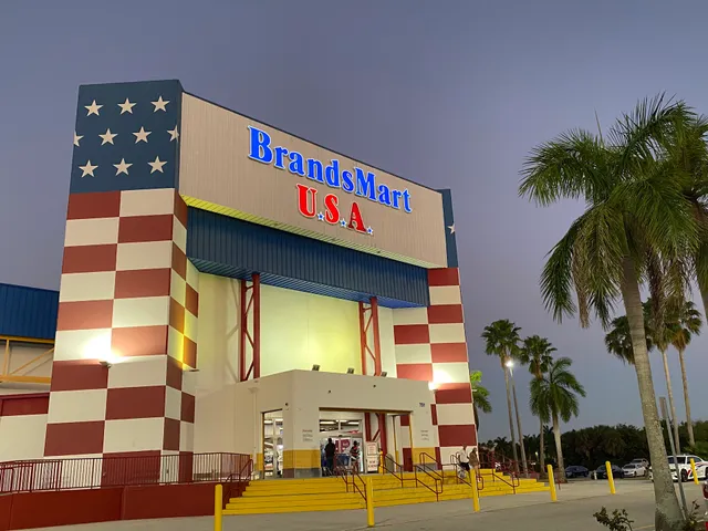 BrandsMart USA