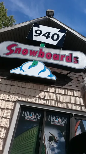 Alpina Ski Shop & 940 Snowboards
