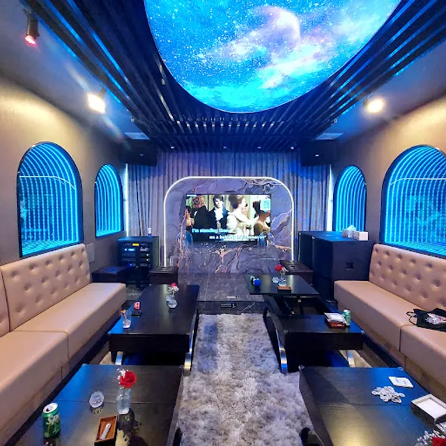 Oceania Seafood and Bar