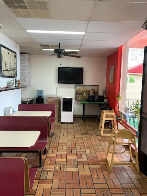 New York Giant Pizza