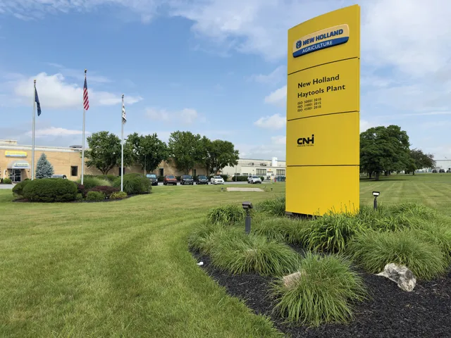 New Holland Agriculture Haytools Plant Tours