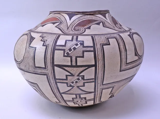 Matt Wood's Antique American Indian Art, llc