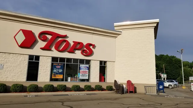 Tops Friendly Market