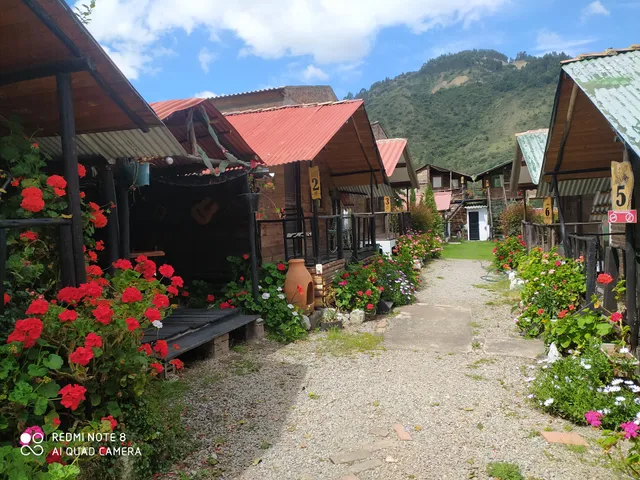 HOSPEDAJE LAS CABAÑAS