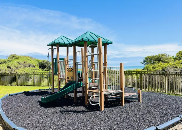 DoubleTree by Hilton Hotel Atlantic Beach Oceanfront