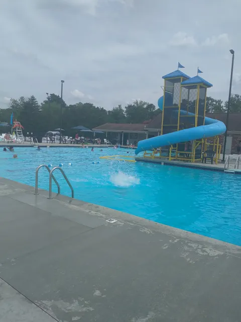 Douglass Hill Pool