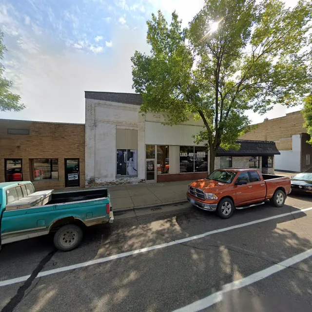 Like-Nu Gun and Pawn