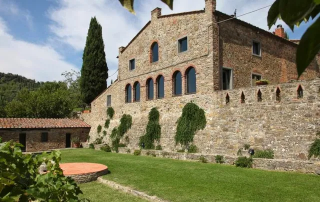 Montelucci Country Resort & Farm in Tuscany Charming