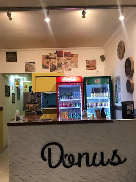 Pizza Donu's