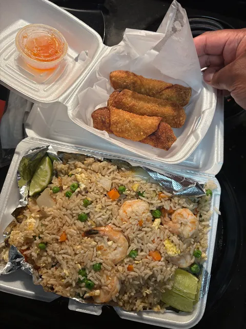 J.B Mon Thai & Asian Cuisine