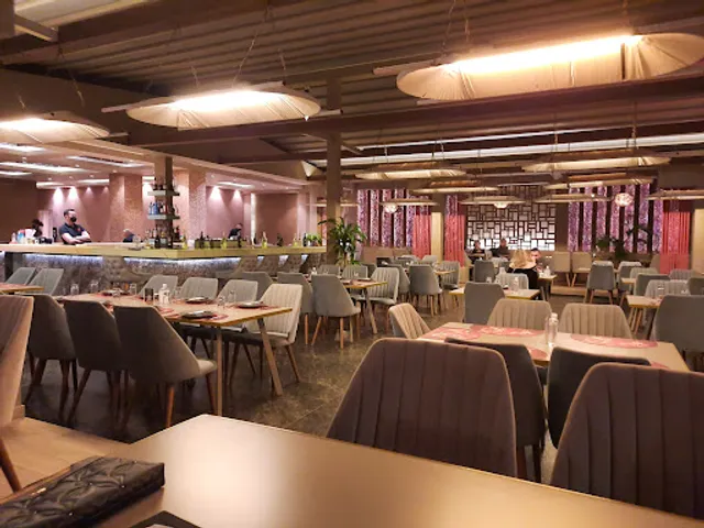 Golden Fish Sushi & Chinese Restaurant