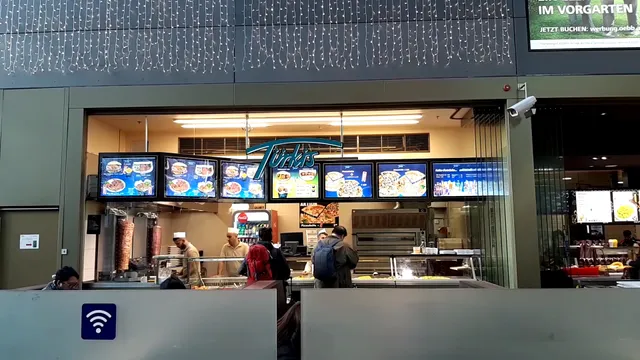 Türkis - Hauptbahnhof