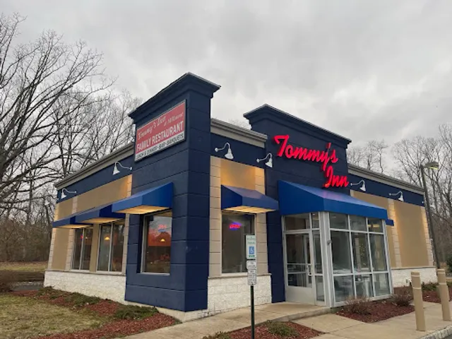 Tommy's Inn at Millstone family restaurant & bar