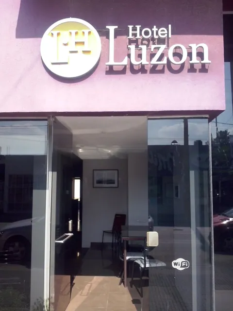 Hotel Luzon