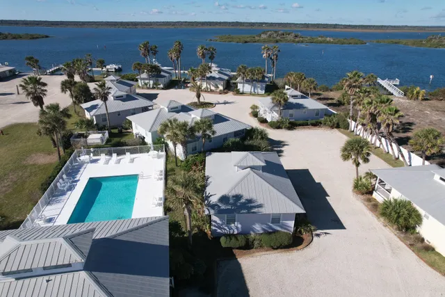 Devil's Elbow Fishing Resort