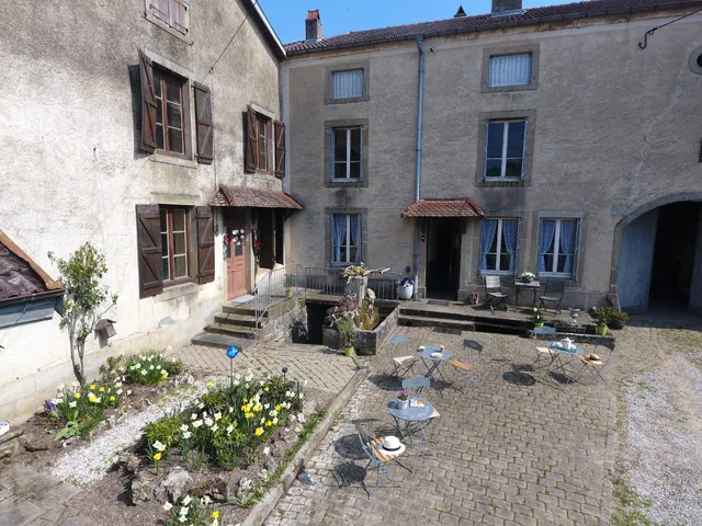 La Maison du Notaire Chambre d'Hôtes en Gîte "La belle rose". Huisdieren zijn toegestaan.