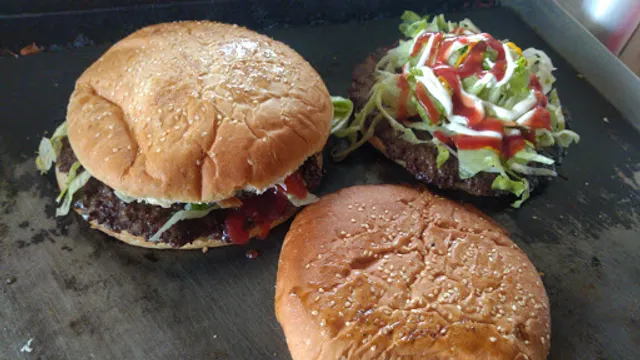 Hamburguesas gigantes el güero