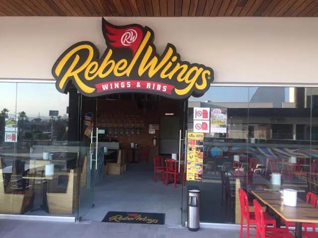 Rebel Wings UAQ