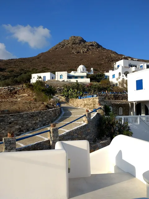 Diasino Studios & Car Rental