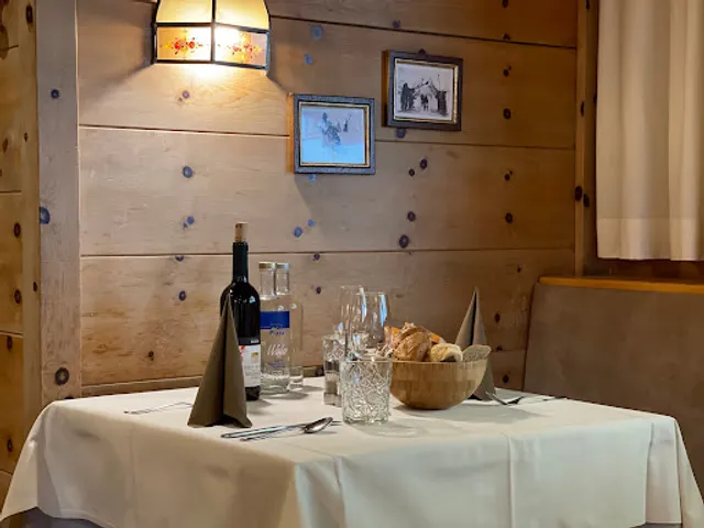 Plaza's Restaurant & Wood Fired Pizza