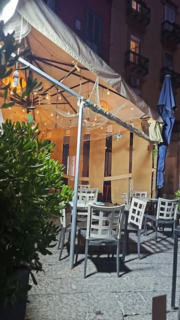 Mediterraneo fish & drink