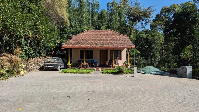 Benakanagudda homestay
