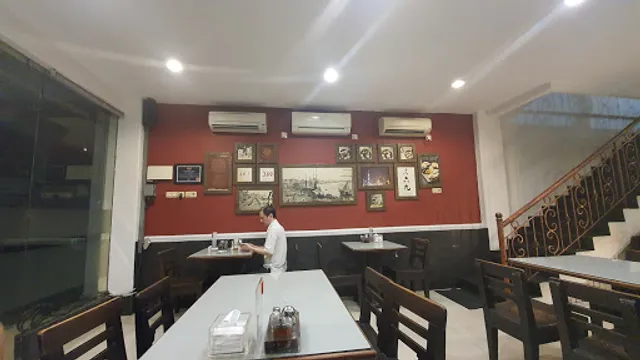 3.6.9. Shanghai Dumpling & Noodle