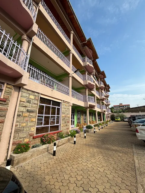 Glamour Apollo Hotel Webuye