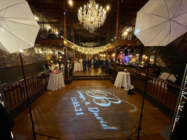 Bailey's on the Square