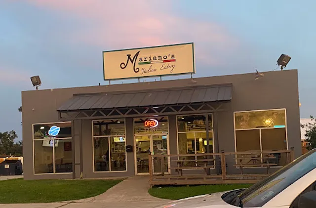 Mariano's Italian Eatery