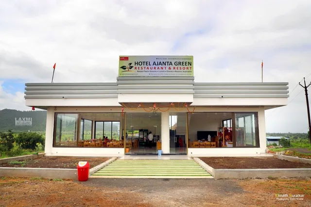 Hotel ajanta green restaurant & resort