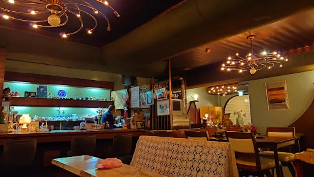 パーラーサトウ