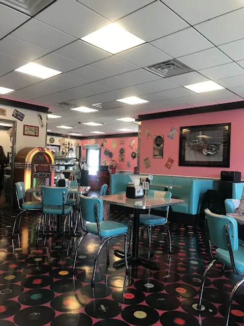 DAT's Eats, Treats, & Sweets