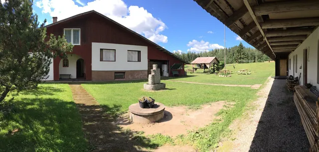 Kanarbiku Turismitalu