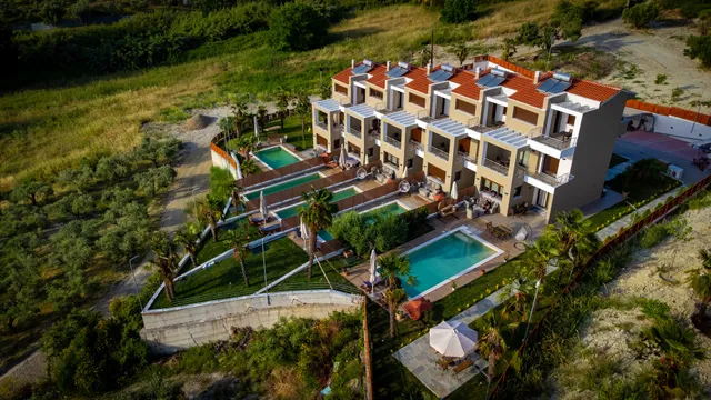 Pefkohori Golden Mountain Beach Villas