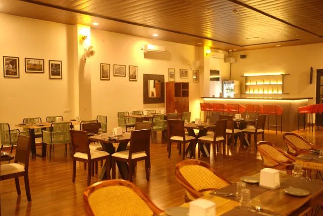 Amritsarr Kitchen & Bar